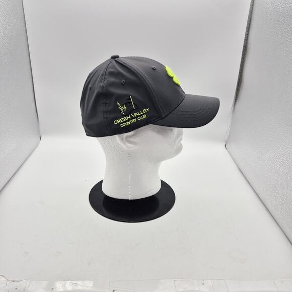 Black Clover Live Lucky Hat Cap Gray Yellow Logo Fitted L/XL Golf Club Wear - Picture 3 of 12